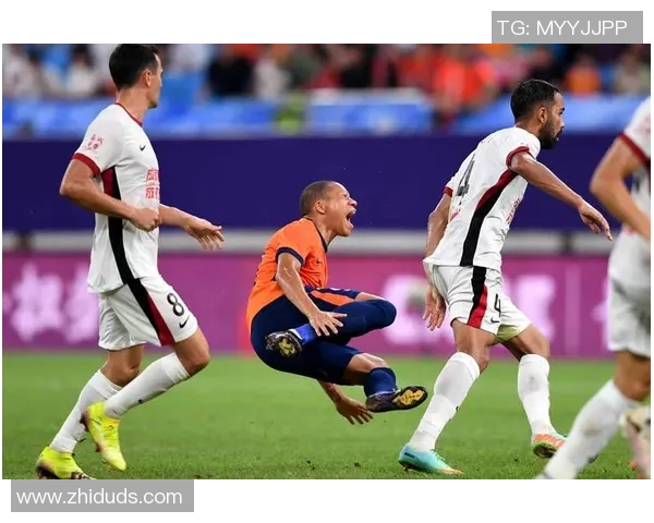 足球协会发言揭示球星收入高背后的行业现状与挑战 足球协会发言揭示球星收入高背后的行业现状与挑战