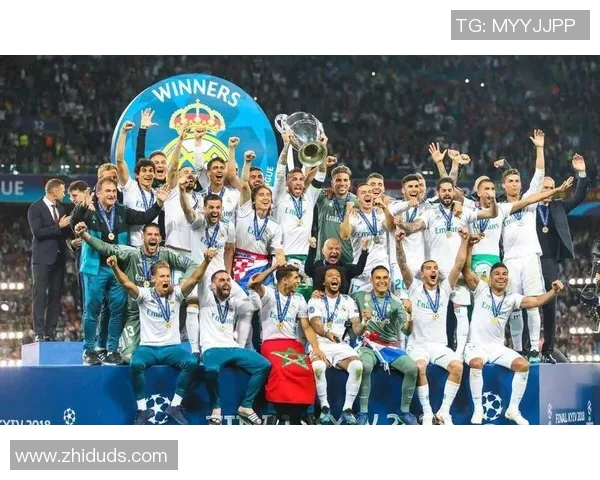 足球球星100号传奇故事:从草根到世界顶尖的奋斗历程与荣耀时刻